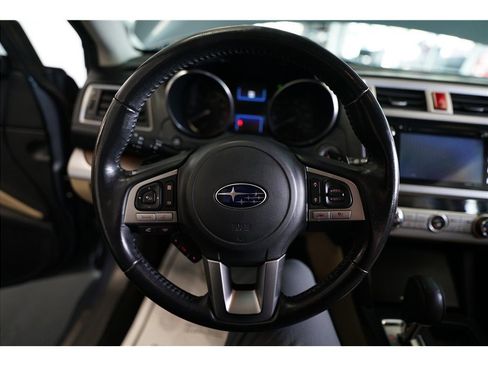 Used 2016 Subaru Outback 2.5i Limited image 20
