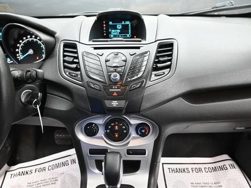 Used 2016 Ford Fiesta SE FWD image 16