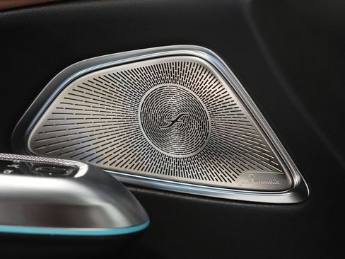 New 2026 Mercedes-Benz E 53 AMG e 4MATIC Sedan image 33