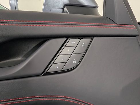 Certified 2026 Porsche 911 Carrera T RWD image 24