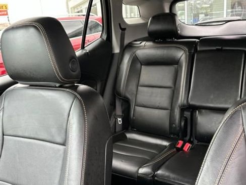 Used 2019 GMC Terrain SLT w/ Preferred Package FWD image 22