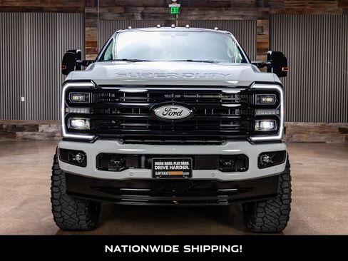 Used 2026 Ford F250 Platinum w/ Platinum Plus Package AWD/4WD image 4