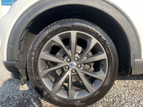 Used 2021 Ford Explorer Platinum w/ Equipment Group 601A image 7