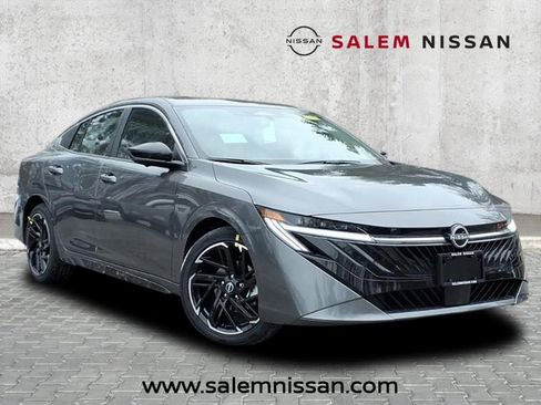 New 2026 Nissan Sentra SR w/ SR Premium Package FWD image 1
