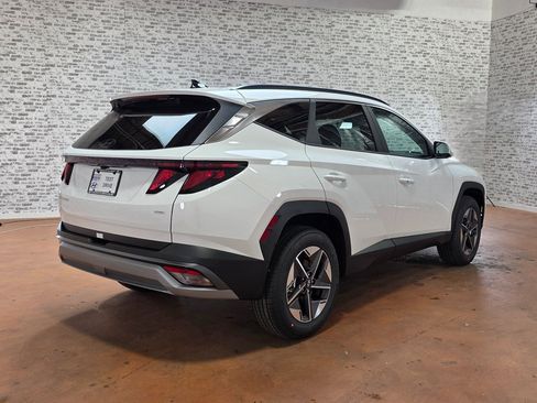 New 2026 Hyundai Tucson SEL image 8