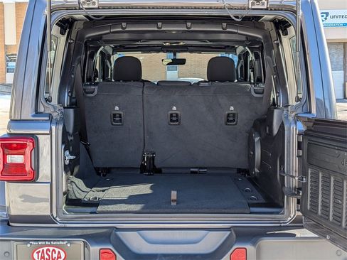 Certified 2022 Jeep Wrangler Unlimited Sahara w/ Safety Group image 5