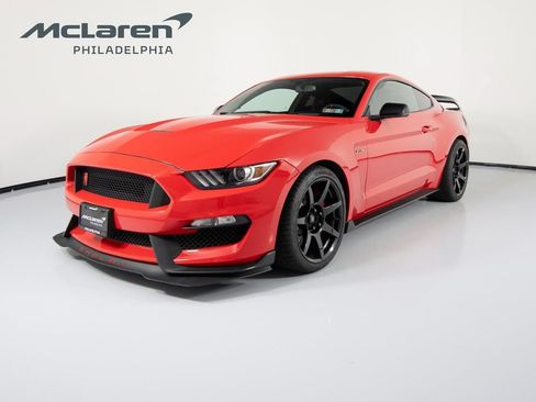 Used 2017 Ford Mustang Shelby GT350R RWD image 1