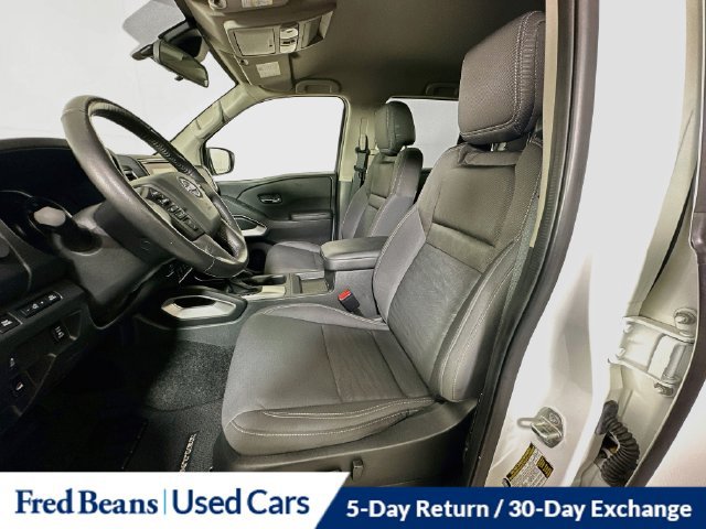 Used 2023 Nissan Frontier SV w/ SV Convenience Package AWD/4WD image 27