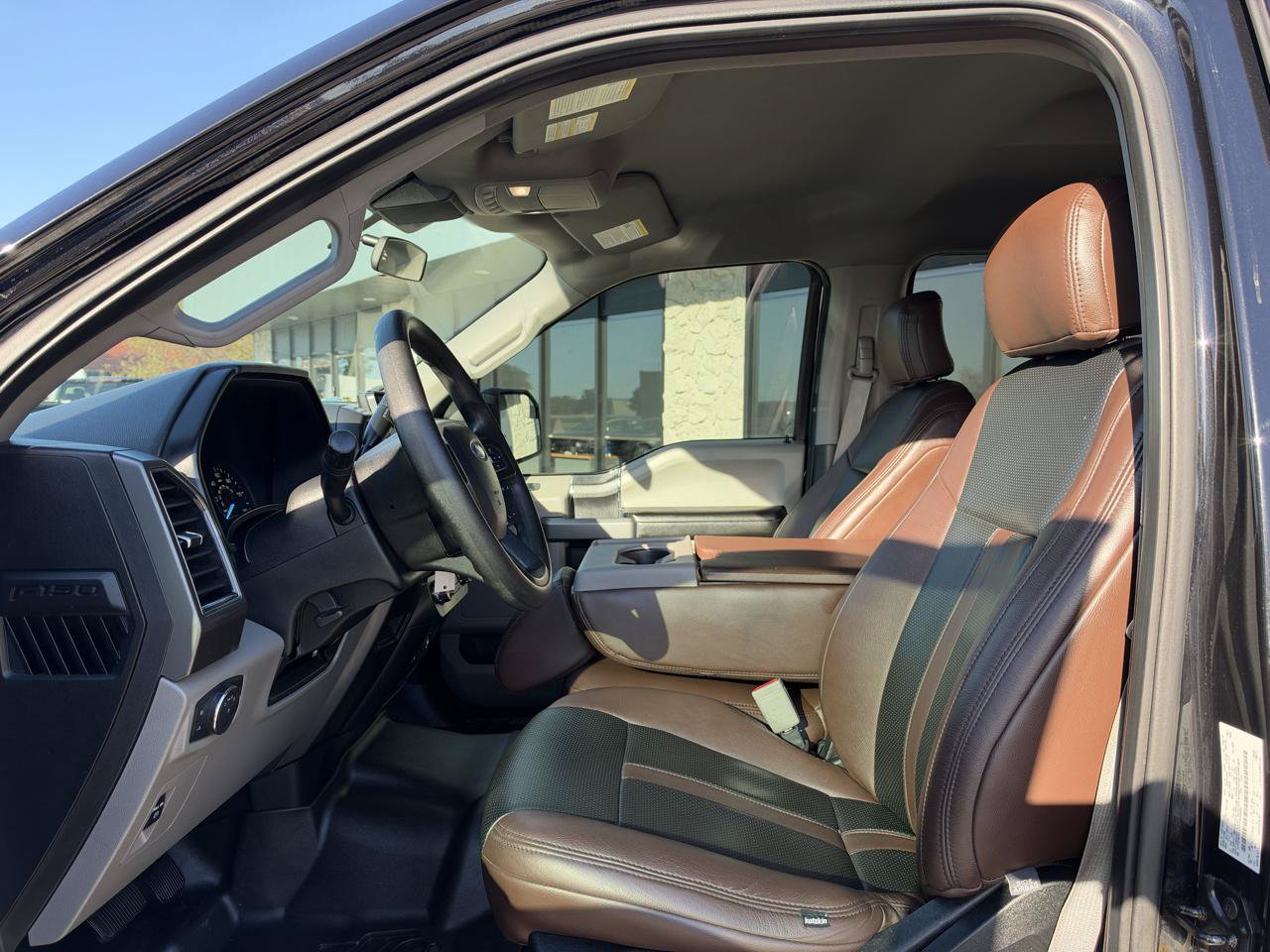 Used 2019 Ford F150 XLT AWD/4WD image 2