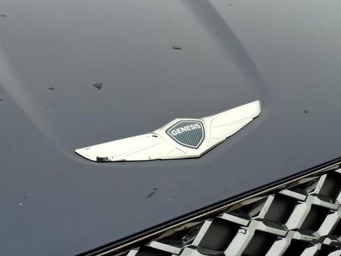 Used 2023 Genesis GV70 2.5T w/ Sport Prestige Package image 28