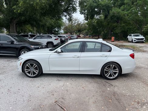Used 2017 BMW 330i Sedan image 14