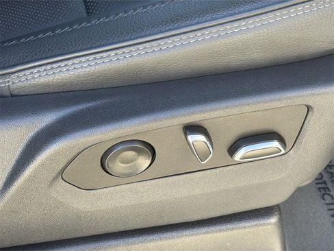 Used 2023 GMC Sierra 1500 Denali w/ Denali Reserve Package image 34