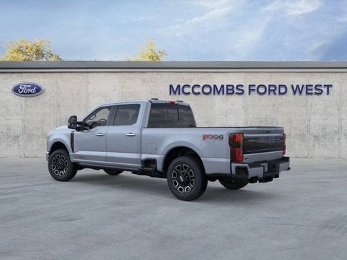 New 2025 Ford F250 4x4 Crew Cab Super Duty image 6