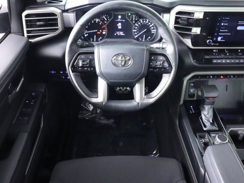 Used 2022 Toyota Tundra SR5 w/ TRD Off-Road Package image 31