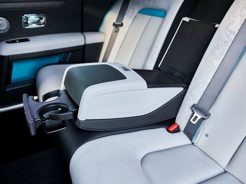 Used 2025 Rolls-Royce Ghost image 61