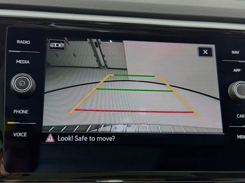 Used 2023 Volkswagen Atlas SEL R-Line image 14