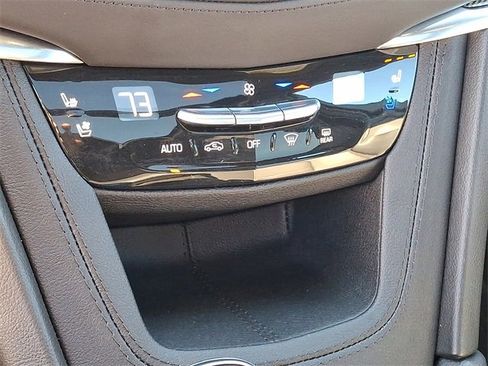 Certified 2023 Cadillac XT5 Premium Luxury w/ Platinum Package image 13