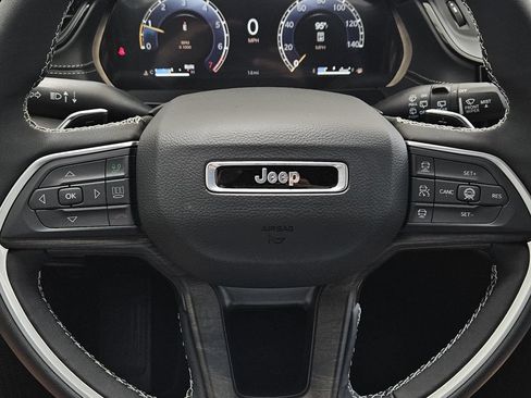 New 2026 Jeep Grand Cherokee L Limited w/ Limited Altitude Package RWD image 22