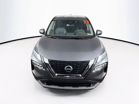 Used 2023 Nissan Rogue SV AWD/4WD image 13