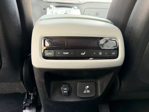 Used 2021 Hyundai Palisade SEL w/ Convenience Package FWD image 21