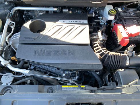 Used 2024 Nissan Rogue SV image 34