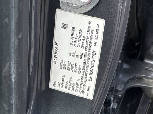 Used 2020 Tesla Model 3 Standard Range Plus RWD image 26