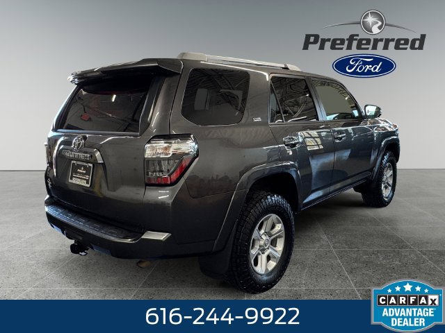 Used 2018 Toyota 4Runner SR5 Premium AWD/4WD image 17