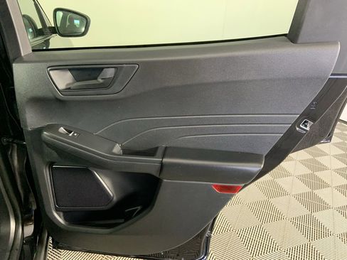 Used 2023 Ford Escape Active image 13