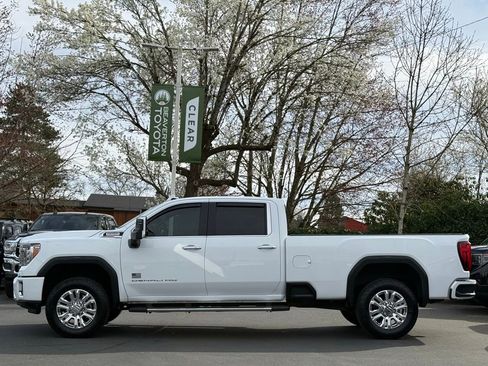 Used 2020 GMC Sierra 3500 Denali w/ Denali Ultimate Package AWD/4WD image 2