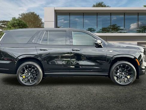 New 2026 Cadillac Escalade Sport image 3