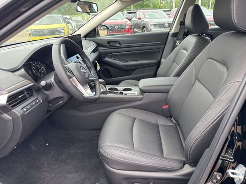 New 2026 Nissan Altima 2.5 SV w/ SV Premium Package FWD image 9