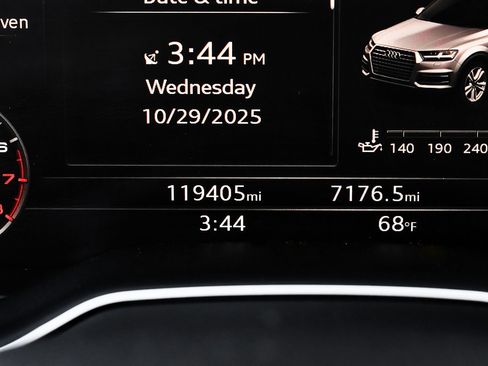 Used 2018 Audi Q7 3.0T Prestige image 23