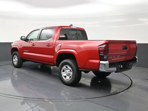 Used 2022 Toyota Tacoma SR5 RWD image 3