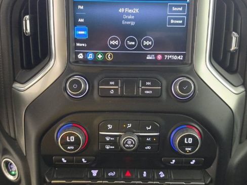 Used 2023 Chevrolet Silverado 2500 LT w/ Convenience Package AWD/4WD image 4