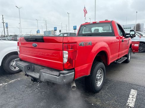 Used 2020 Ford F250 XL w/ Power Equipment Group image 3