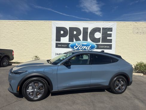 Used 2023 Ford Mustang Mach-E Select RWD image 2