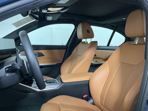 Certified 2025 BMW 330i Sedan w/ M Sport Package RWD image 22
