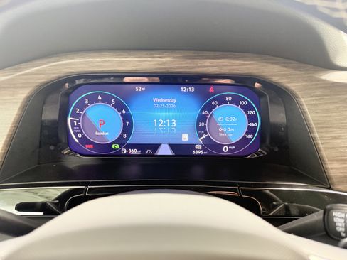 Used 2025 Volkswagen Atlas SEL image 19