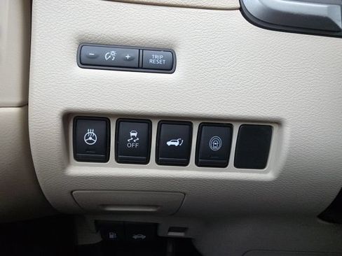 Used 2020 Nissan Murano SL w/ Moonroof Package AWD/4WD image 14