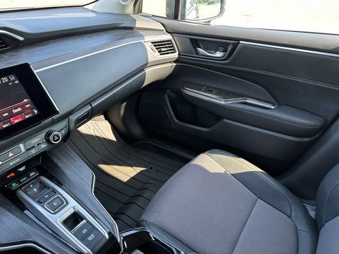 Used 2018 Honda Clarity Plug-In Hybrid image 28