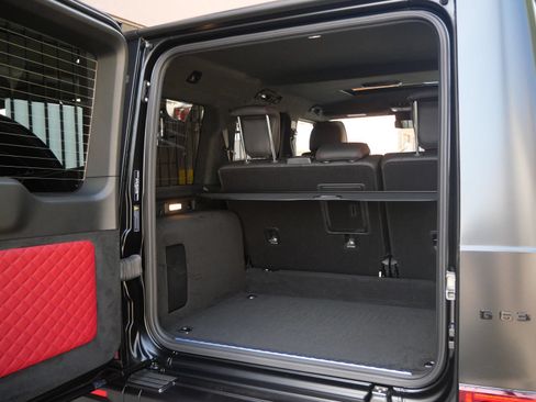 Used 2025 Mercedes-Benz G 63 AMG 4MATIC image 24