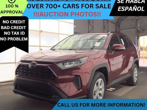 Used 2021 Toyota RAV4 LE FWD image 1