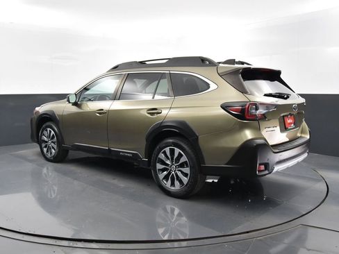 Used 2023 Subaru Outback Limited image 33