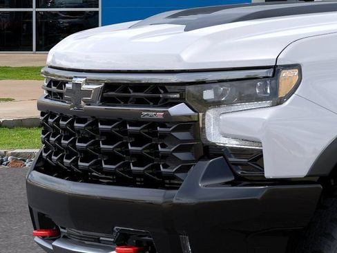 New 2026 Chevrolet Silverado 1500 ZR2 w/ LPO, Dark Essentials Package AWD/4WD image 13