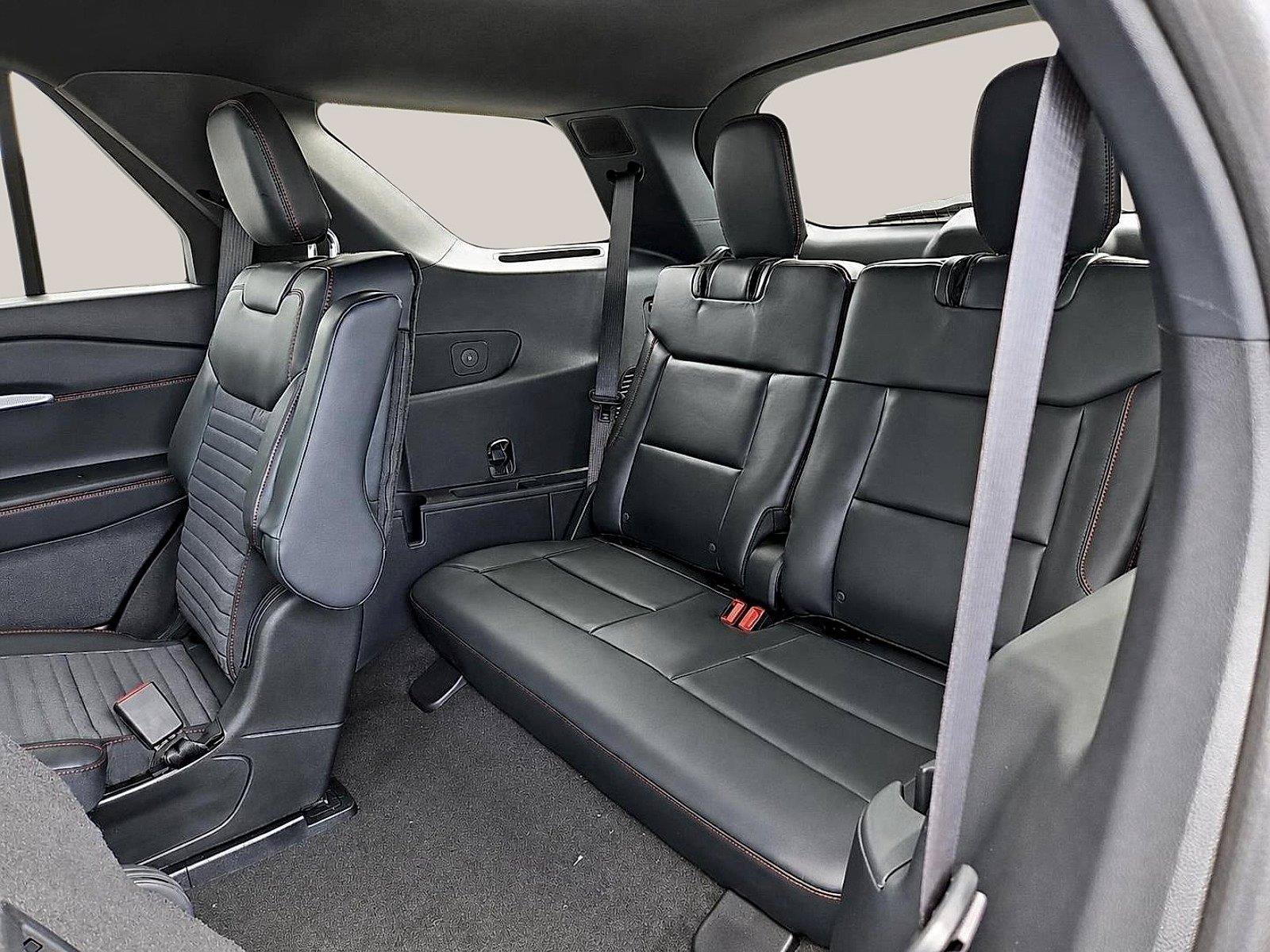 New 2026 Ford Explorer ST-Line w/ ST-Line Street Pack RWD image 10