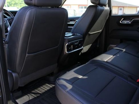 Used 2024 GMC Sierra 1500 Denali AWD/4WD image 23