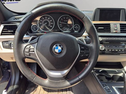 Used 2017 BMW 330i Sedan w/ Premium Package RWD image 9