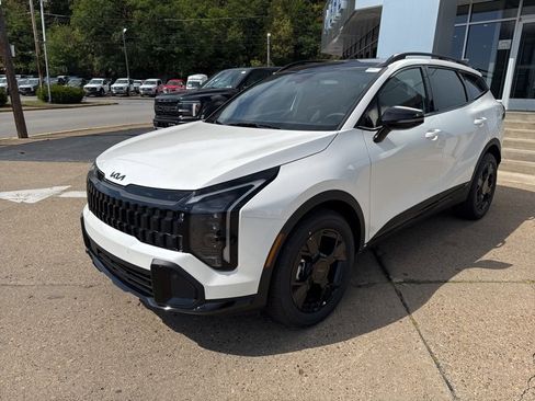 New 2026 Kia Sportage X-Line image 3