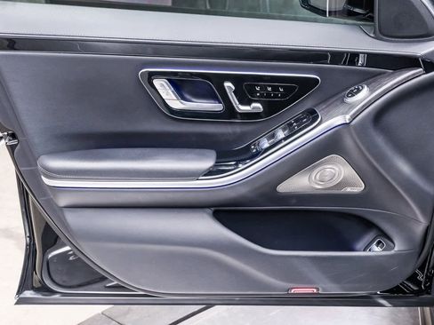 Used 2022 Mercedes-Benz S 500 4MATIC image 21