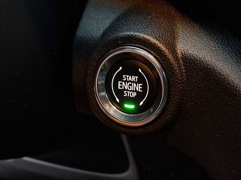 Certified 2023 Chevrolet TrailBlazer RS w/ Convenience Package image 22